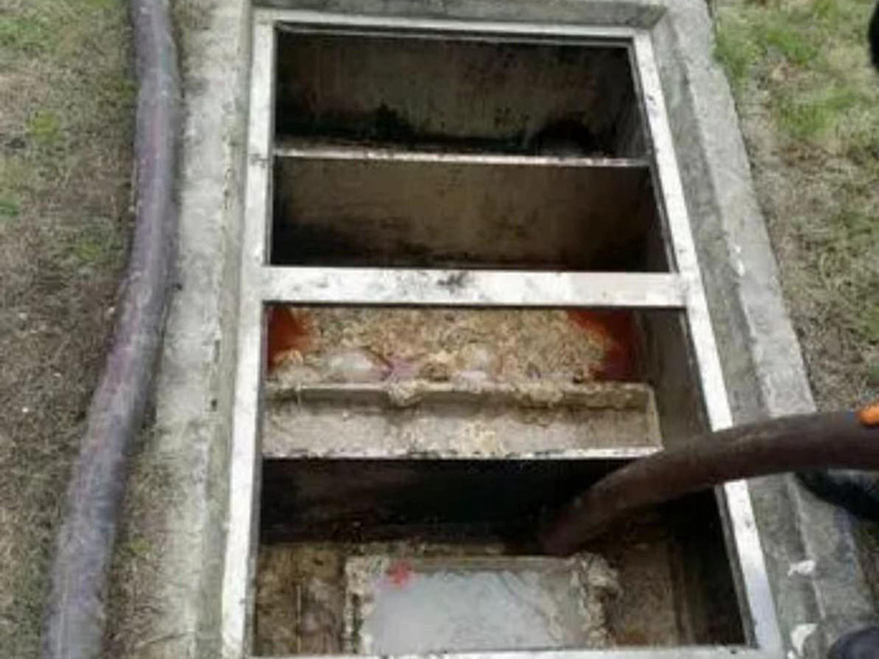 加格达奇隔油池清理